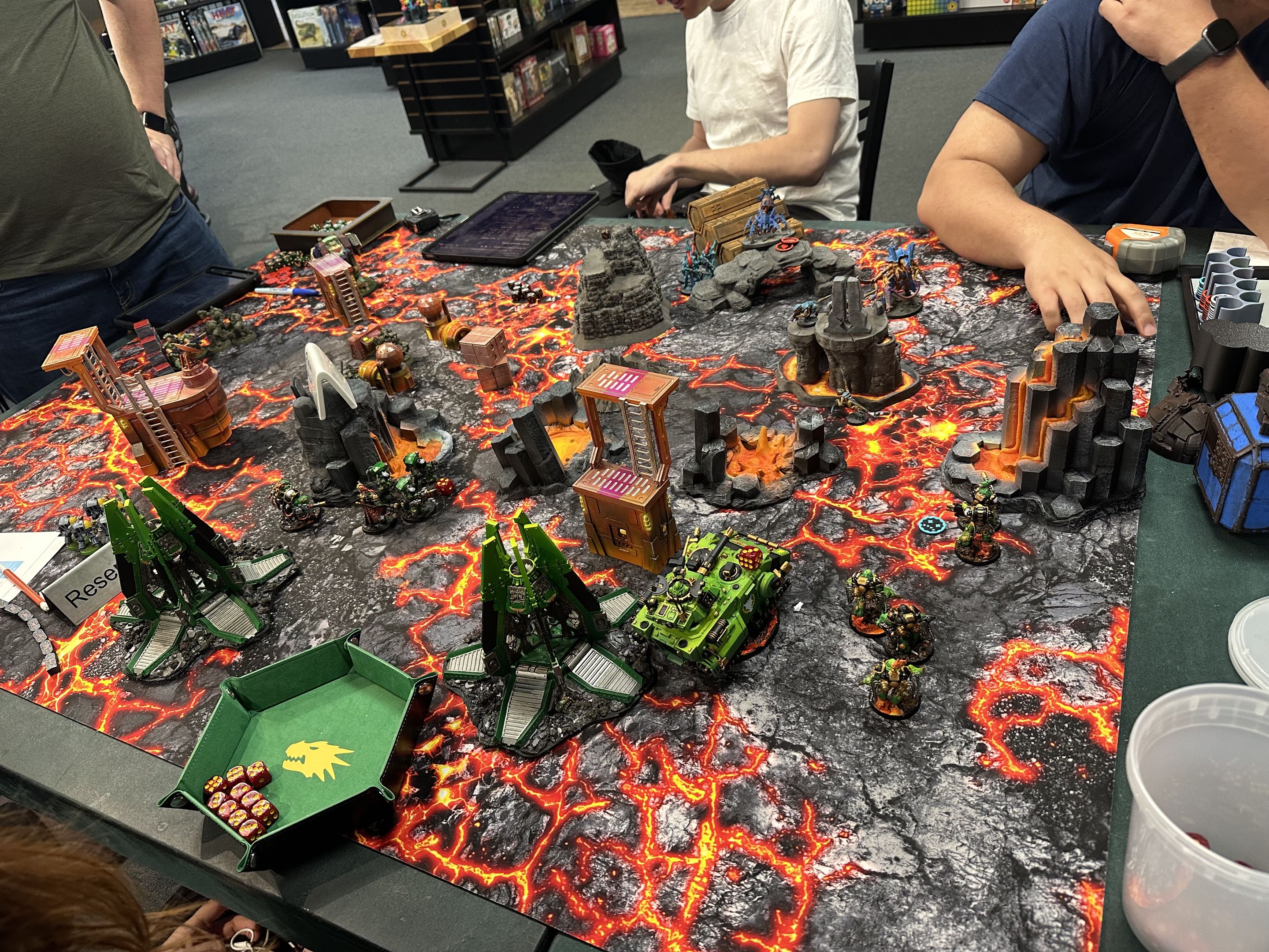 Opposing forces maneuver for position in a Xenos Rampant skirmish.